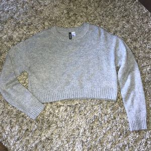 H&M loose fit crop sweater